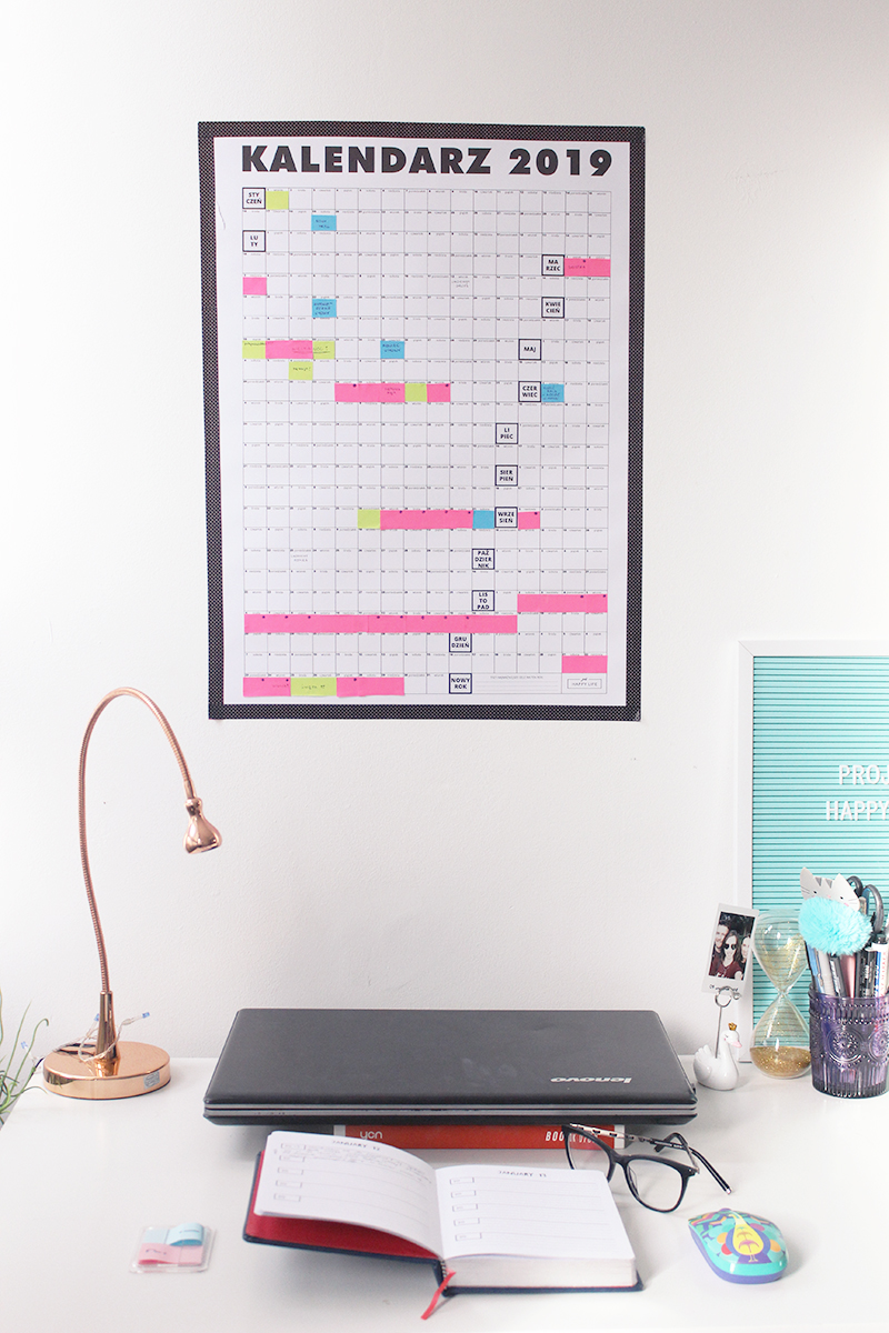 kalendarz roczny 2019 w biurze