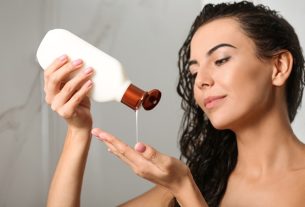 Wypadanie włosów a codzienna rutyna – jak wybrać dobry szampon?